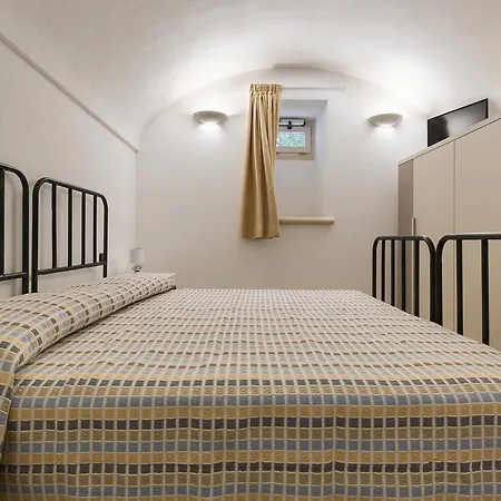 Dorella Villa